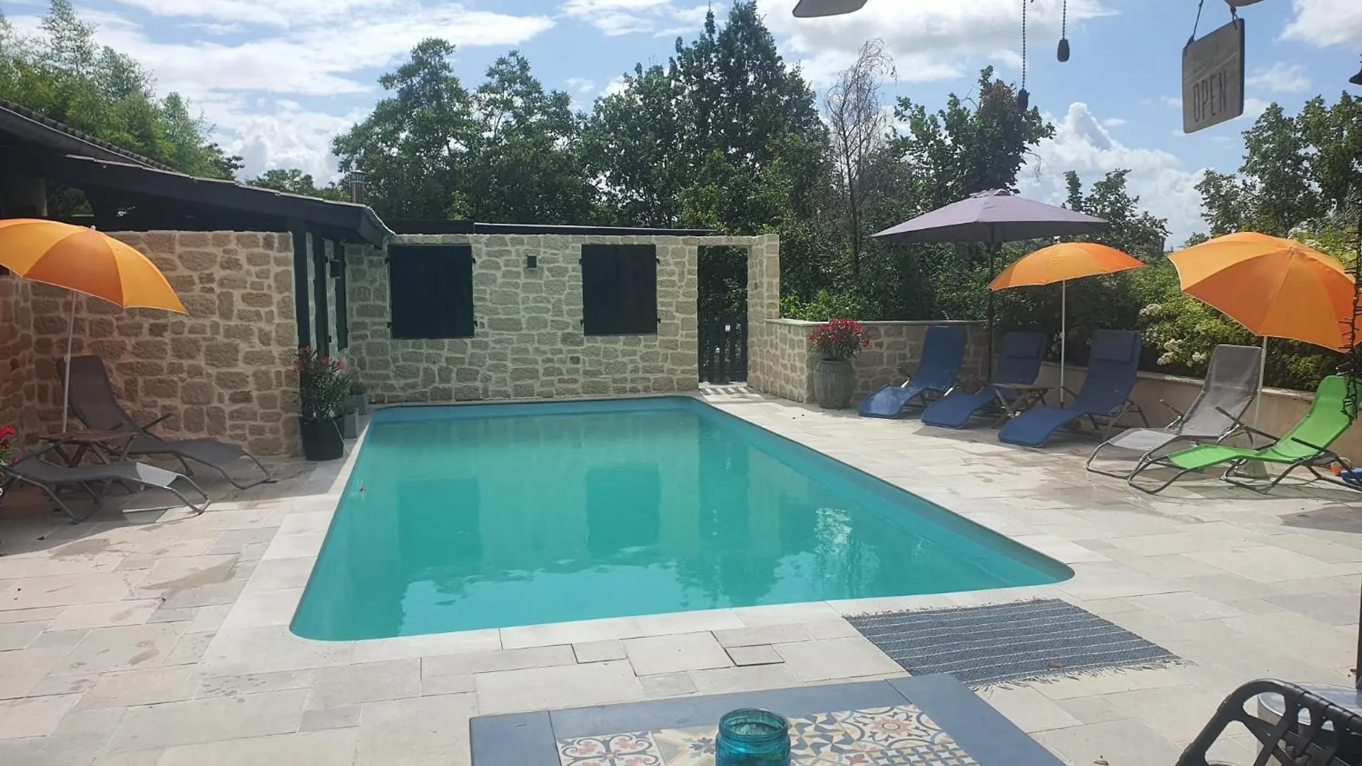 Holiday home Holidayhomepoujol 6 Persons Montfermier